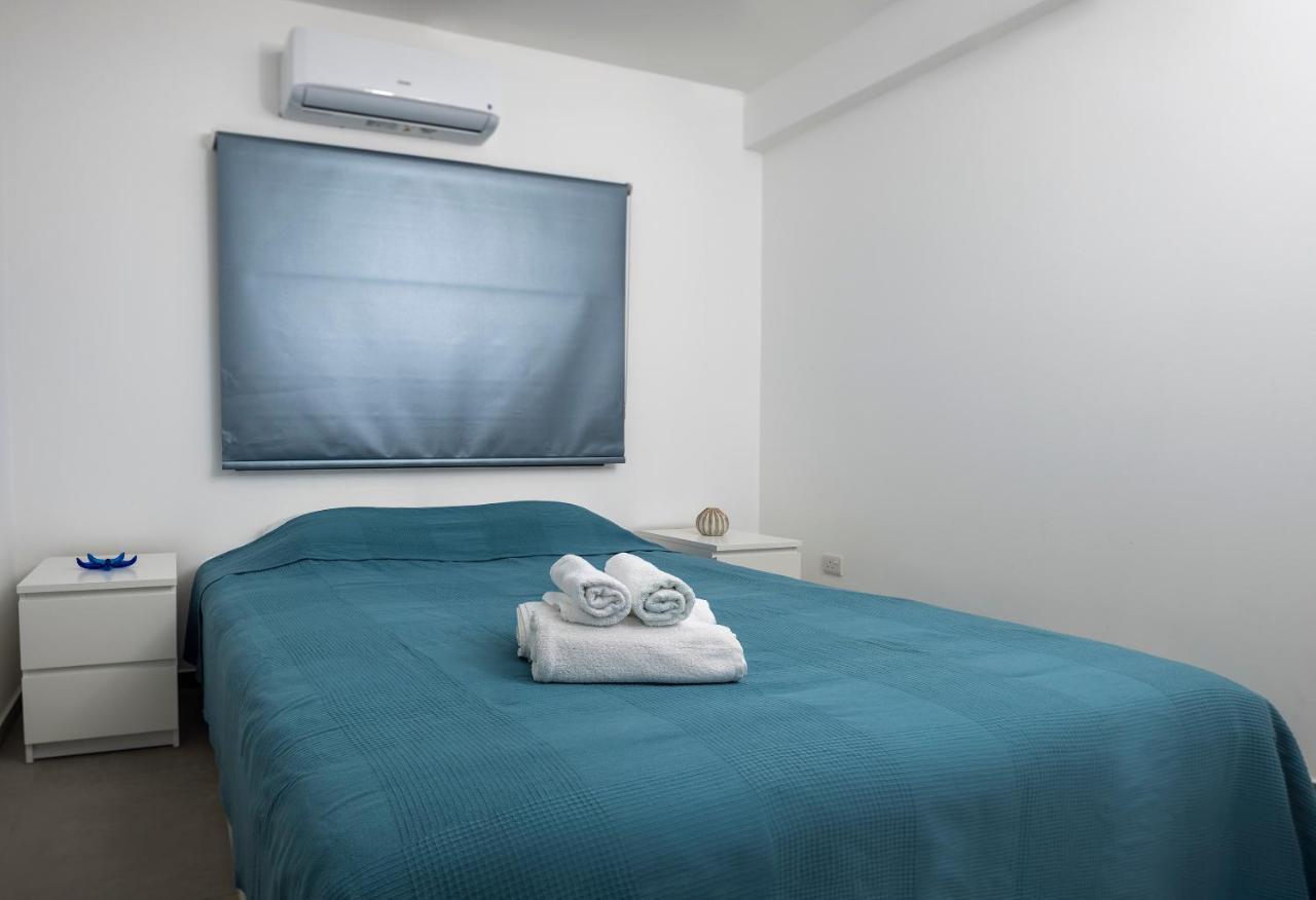 Lovely 2 Bed Apartment In Larnaca City Centre Exterior foto